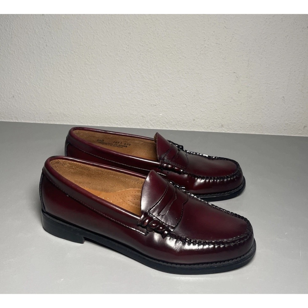 GH Bass weejuns penny loafers women's 8.5 D Wide